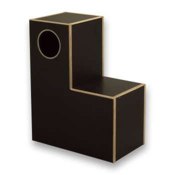 Basic wooden nest box for Grey Parrots