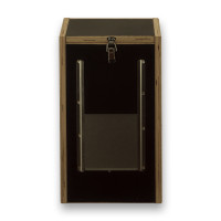 Basic wooden nest box for Aratingas