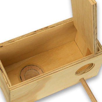 Horizontaler Nistkasten aus Holz für Wellensittiche